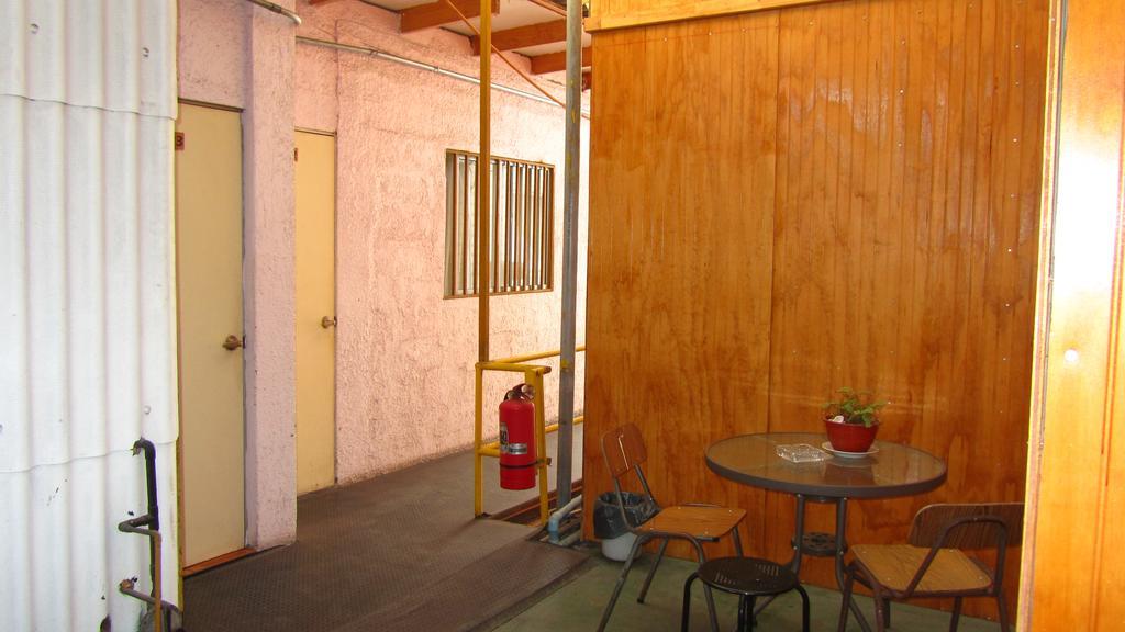Hostal Cruz Del Pacifico Antofagasta Exteriör bild